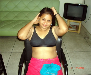 الدهون الهندي امرأة uncovers..